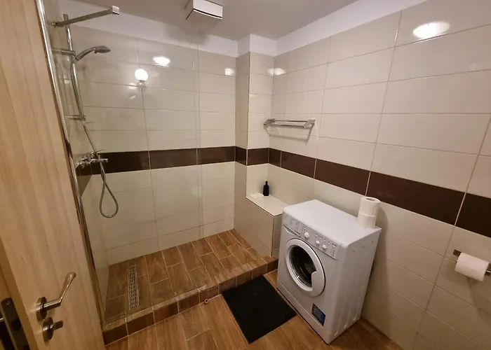 Avram Iancu Private With Ac 아파트