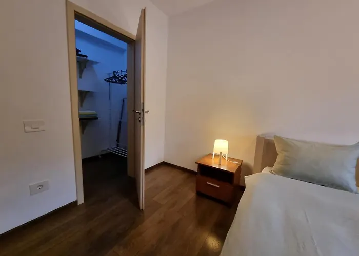 Avram Iancu Private With Ac Apartment Brasov