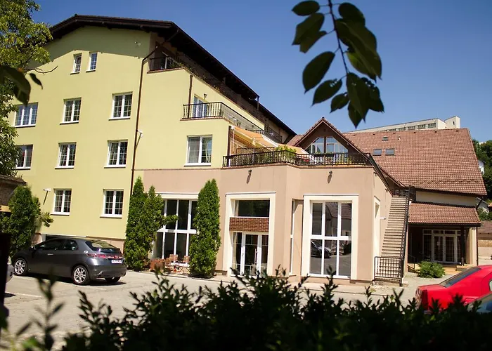 Avram Iancu Private With Ac *